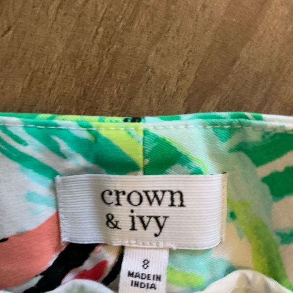 Crown & Ivy scalloped sailboat shorts with stretch. Worn 2x‎ - Picture 4 of 6